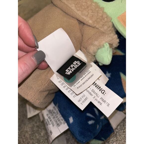Star Wars Mandalorian Baby Yoda 3‎ Piece Travel Set With Plush NWT - Picture 6 of 8